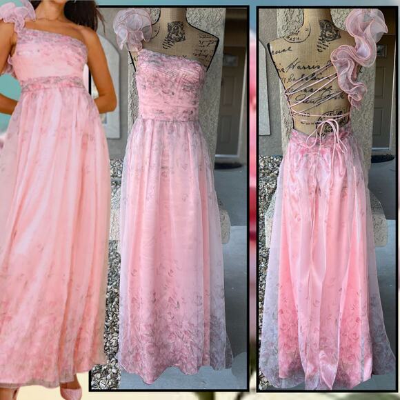 Lulus Dresses & Skirts - Lulus Decadent Dreamer Pink Floral Backless One-Shoulder Maxi Dress Size L